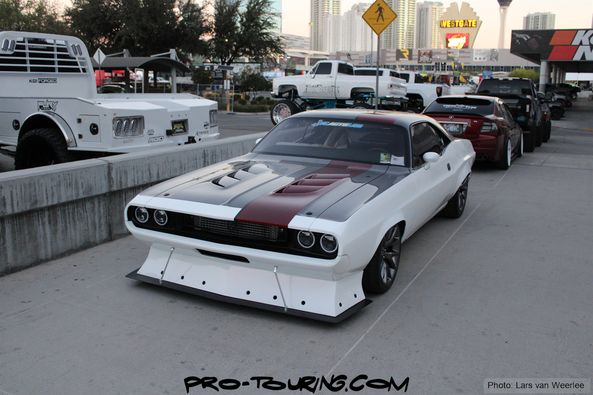 Tamco Paint HB9901 Bright White 1971 Dodge Challenger