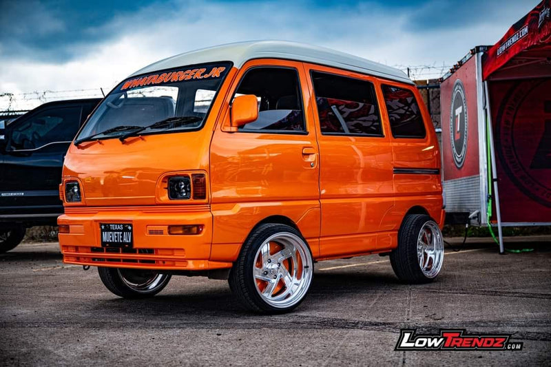 Tamco Paint Tamgerine Pearl in Suzuki Every Van DA64V