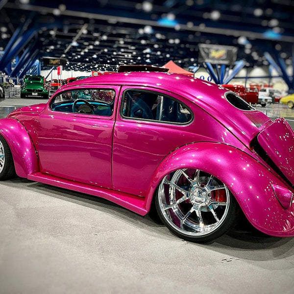 PISS OFF PINK | METAL MORPHOSIS CUSTOMS | 1967 CHOP TOP VW BEETLE