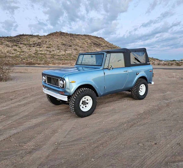 Tamco Paint GM Nantucket Blue Poly in International Harvester Scout 800