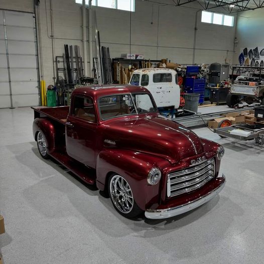 Tamco Paint Rock It Red in Chevrolet 3100