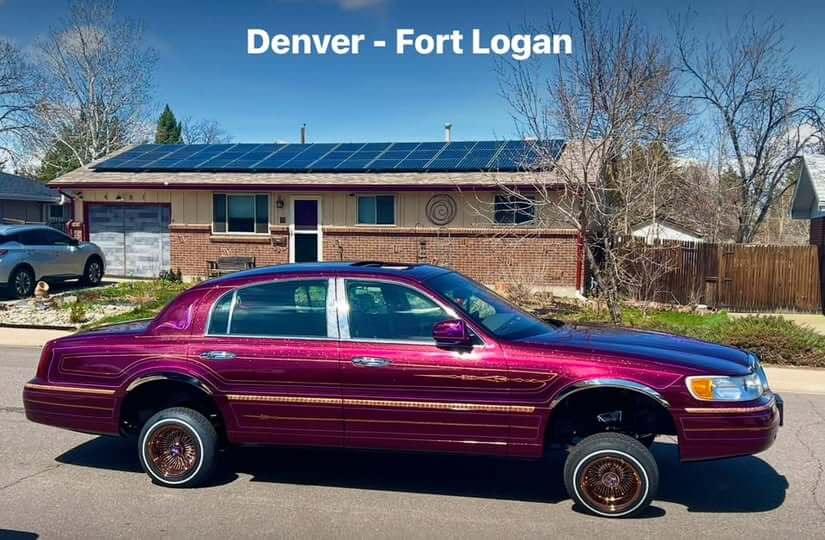 Tamco Paint Ron Burgundy Pearl in 2001 Lincoln Town Car