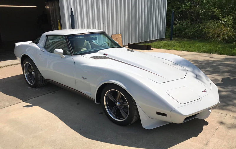 Tamco Paint GM Olympic White in 1973 Chevrolet Corvette