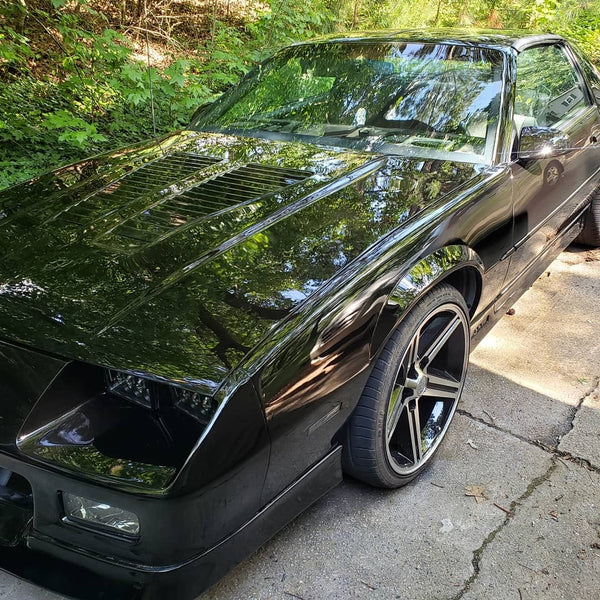 Tamco Paint HB9900 Jet Black in Chevrolet Camaro
