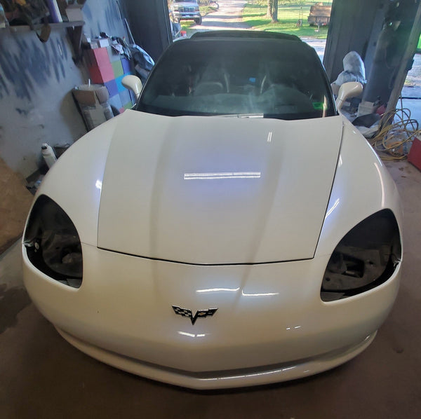 Tamco Paint Bright White Basecoat in 2007 Chevrolet Corvette