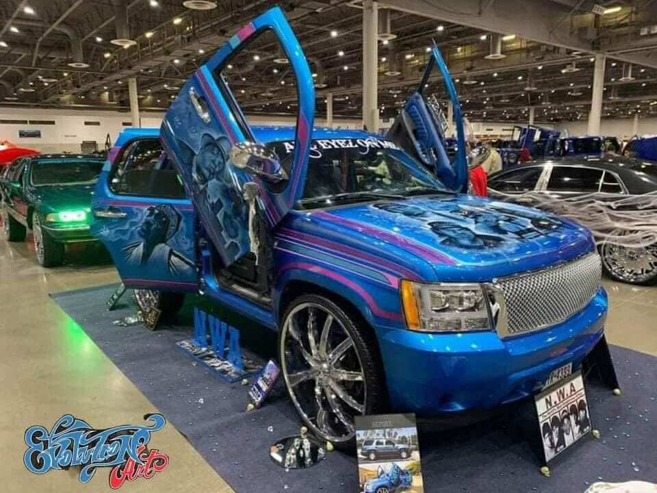 Tamco Paint HC2104 High Solids Clearcoat on Custom Cadillac Escalade