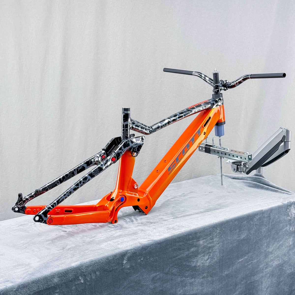 Tamco Paint HC2104 High Solids Clearcoat on Scott Ransom E-Bike