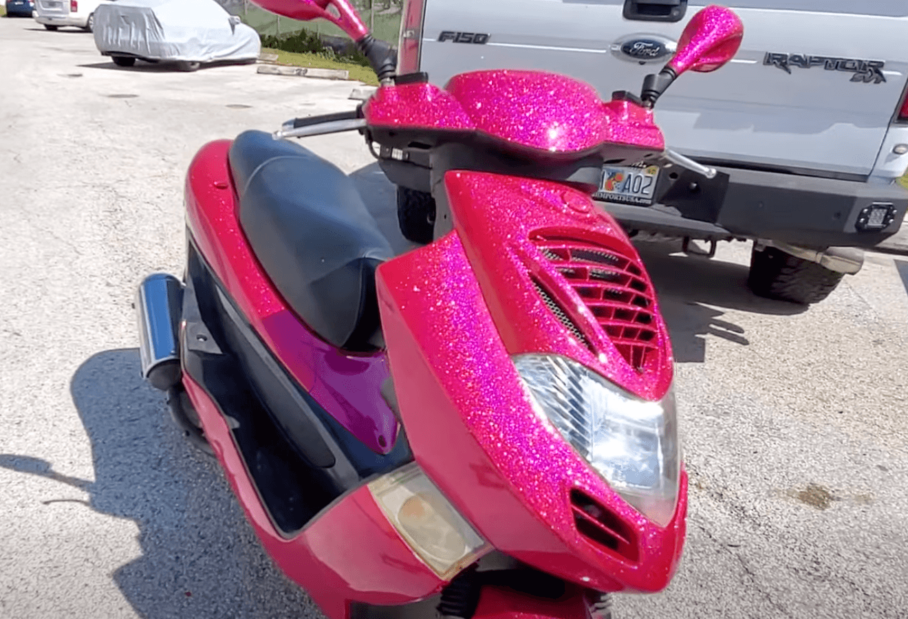 Tamco Paint HC4100 Glamour Clearcoat on Yamaha Aerox