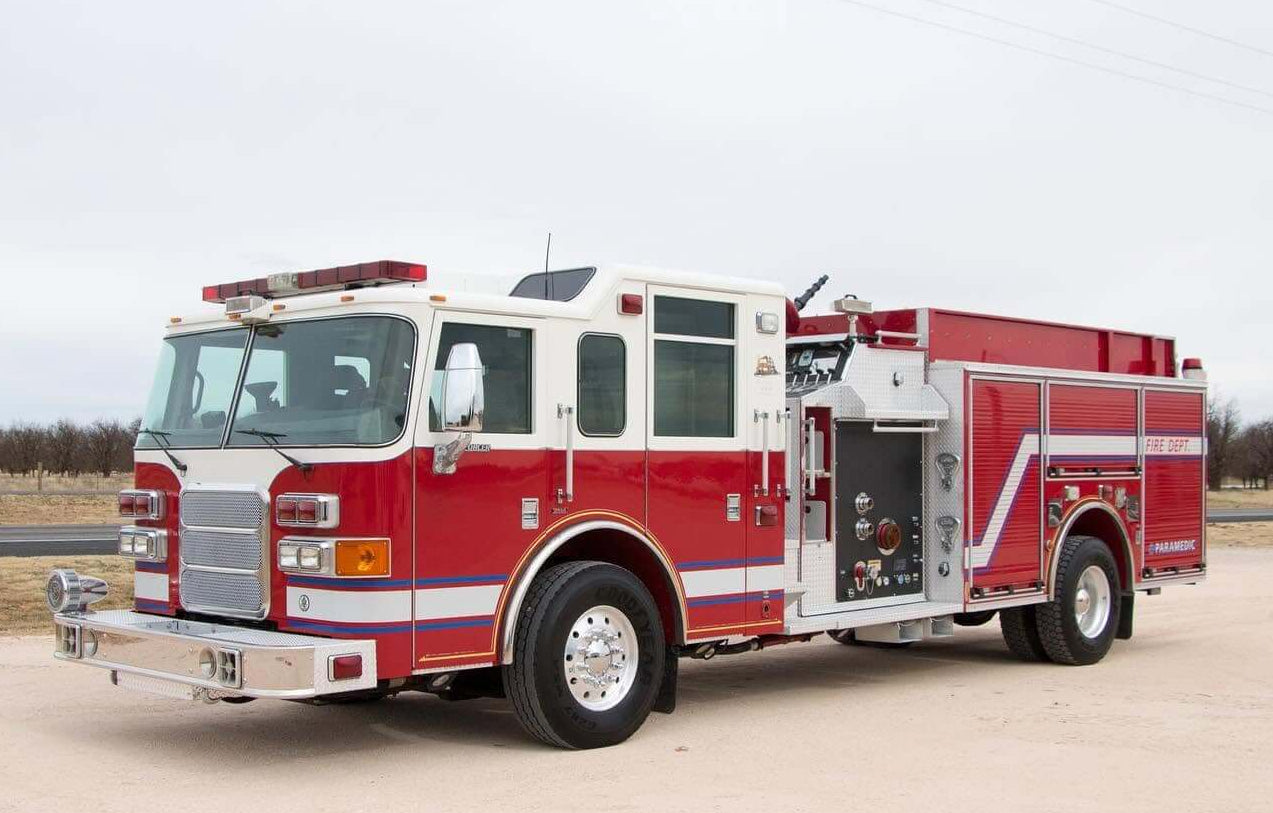 Tamco Paint HC4100 Glamour Clearcoat Kit on Fire Truck