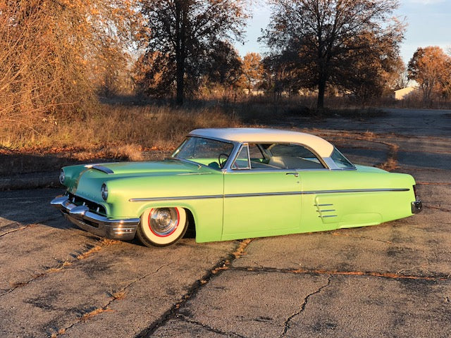 Tamco Paint Pond Scum Pearl in 1953 Mercury Monterey