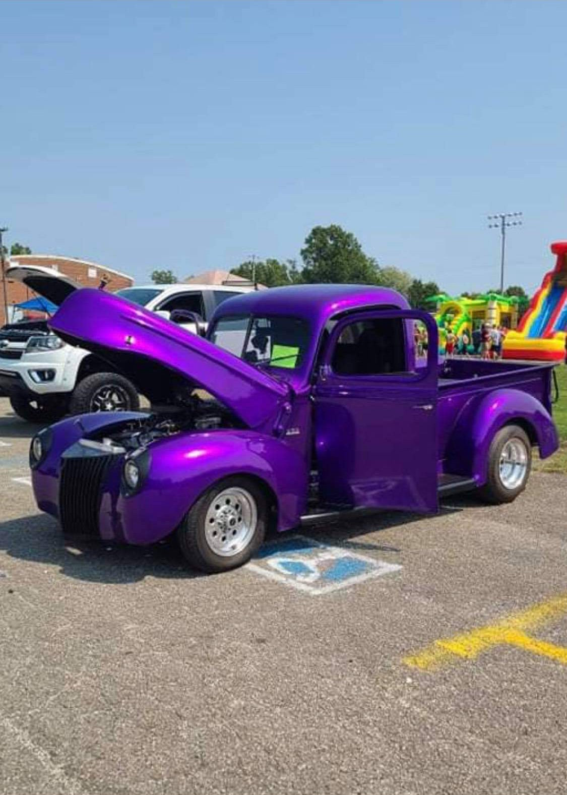Tamco Paint Purple Pop Pearl in 1941 Ford