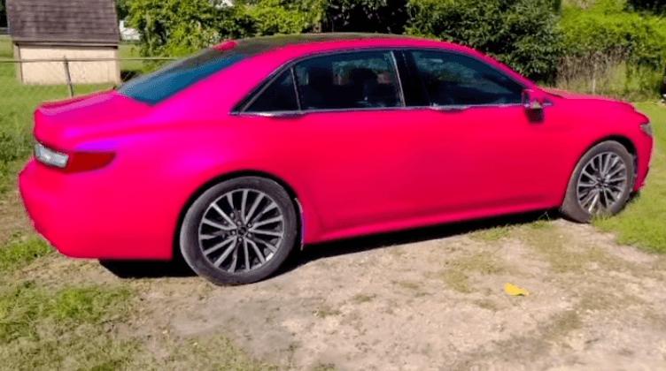 Tamco Paint Lipstick on Lincoln Continental 