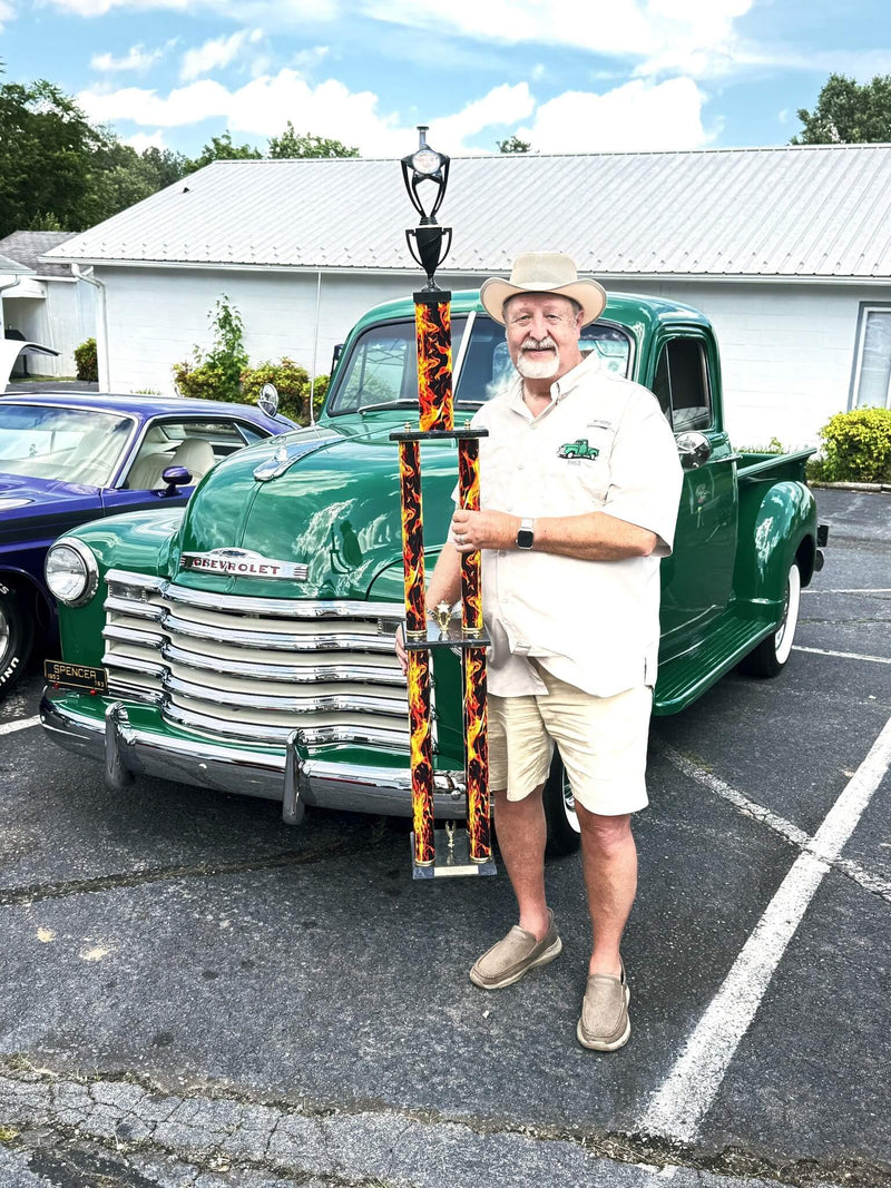 Tamco Paint McGee Green in 1953 Chevrolet 3100