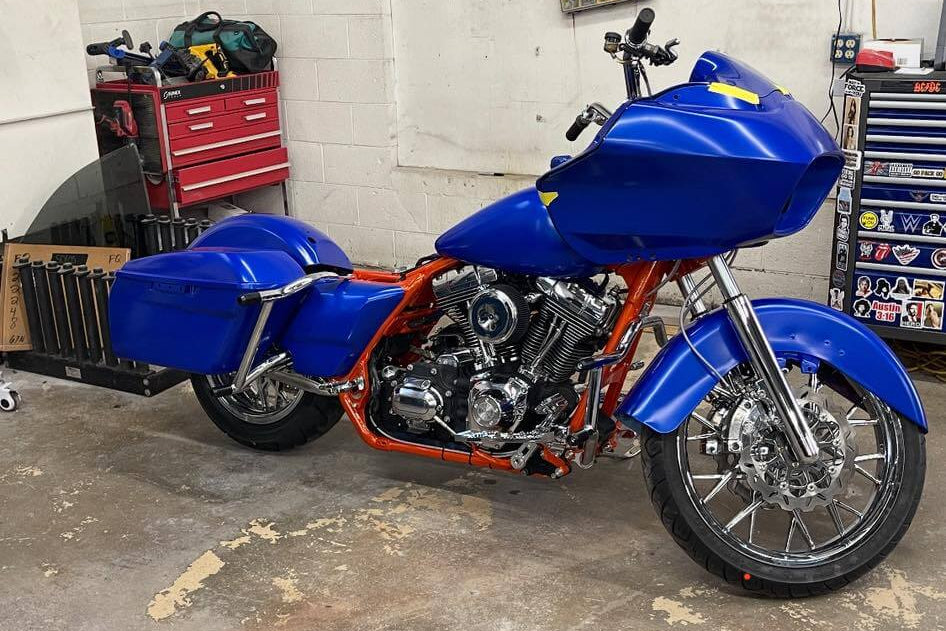 Tamco Paint My Boy Blue and Orangesicle on Harley-Davidson Road Glide