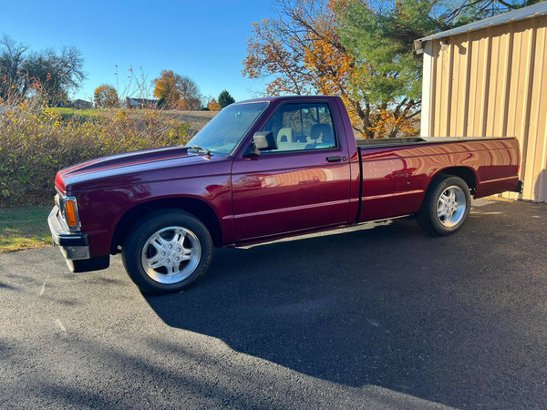 Tamco Paint Rock It Red on Chevrolet S10