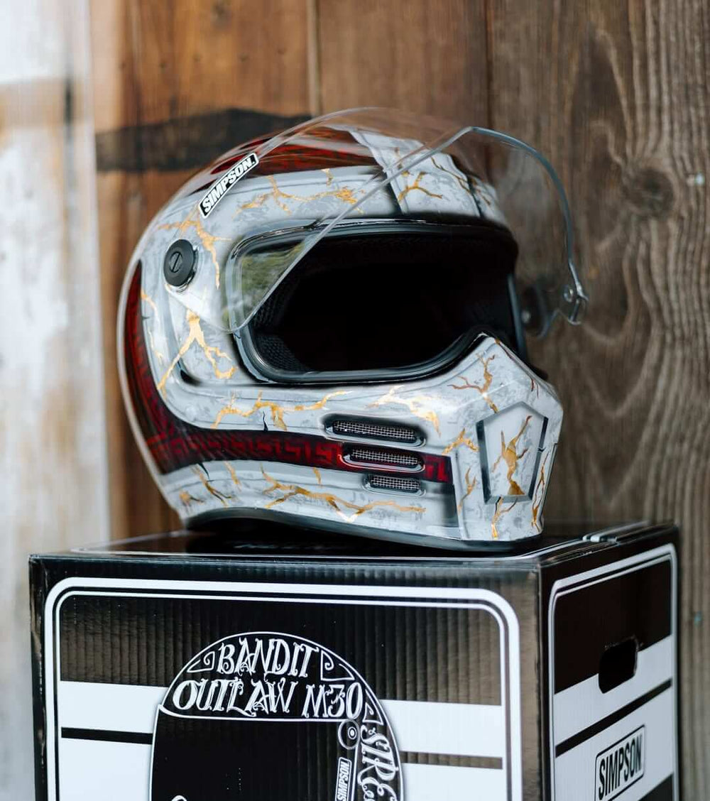 CC3000 CANDY CARRIER KIT | NIKKI CHING | SIMPSON M30 BANDIT MOTORCYCLE