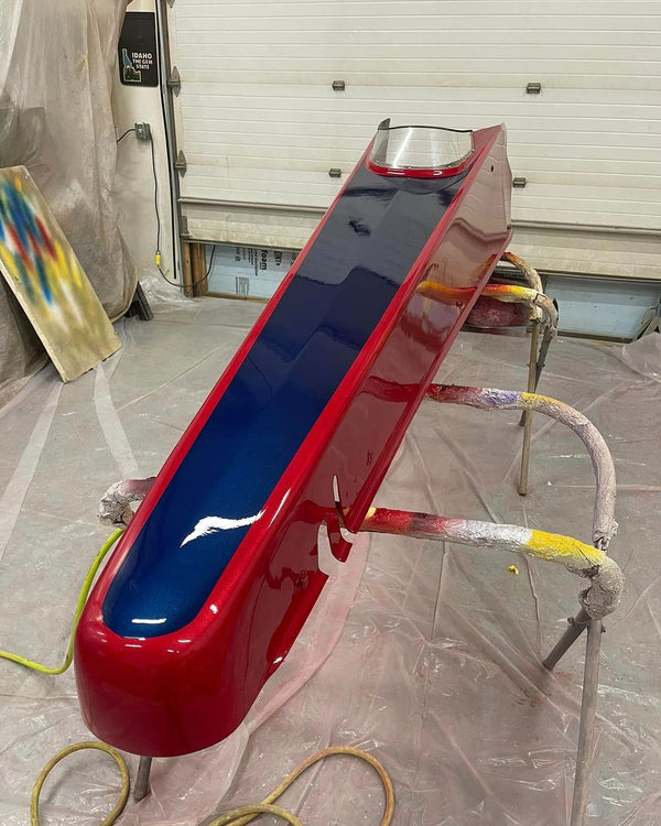 Tamco Paint Freedom Blue and Courage Red in Dragster Car