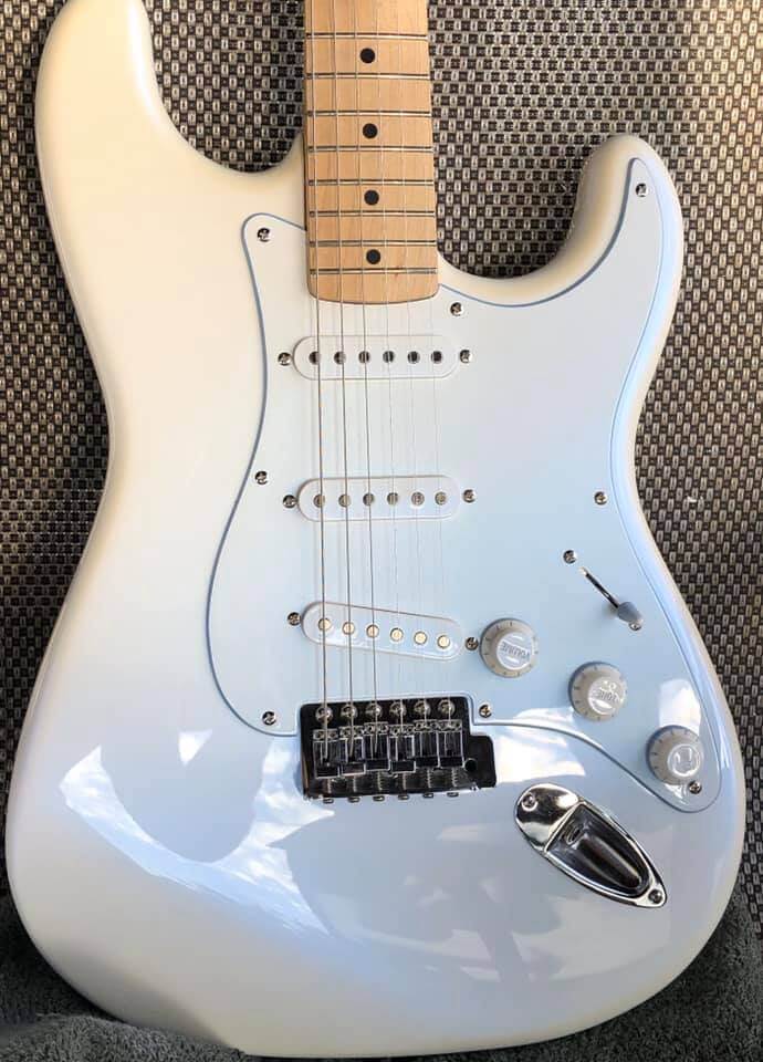 Tamco Paint Stellar Blue on Electric Guitar