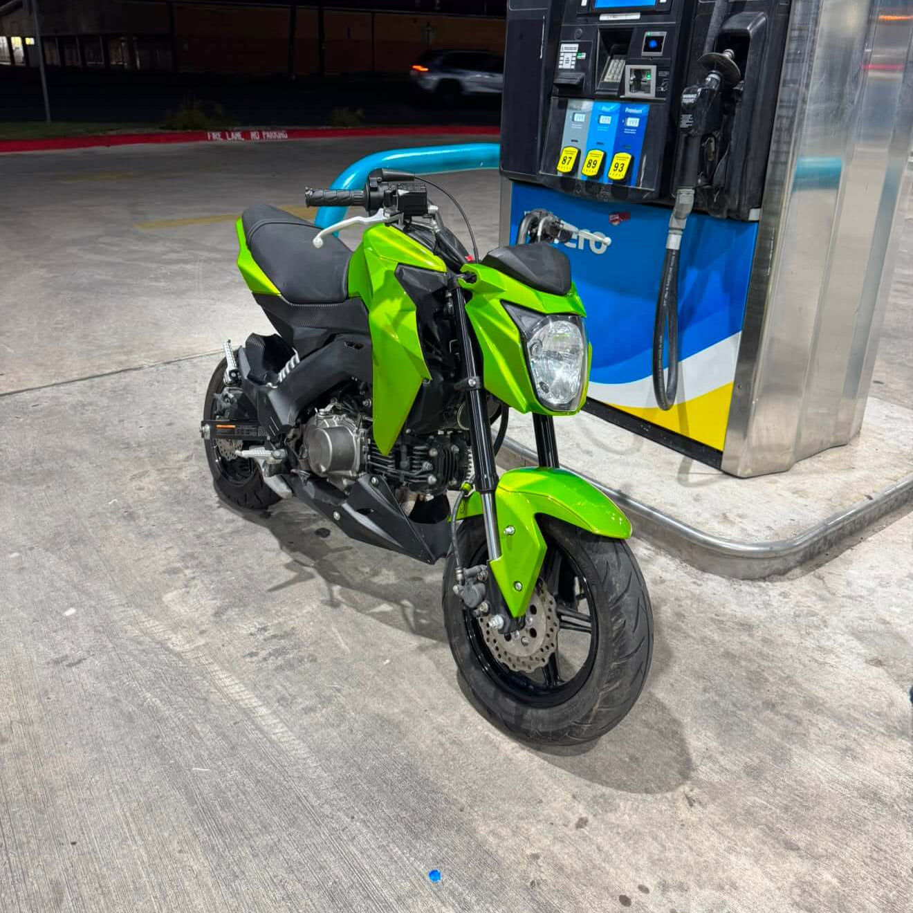 Tamco Paint Sublime Green on Kawasaki Z125 Pro