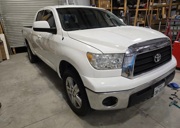 SUPER WHITE | RYAN PLAN | TOYOTA TUNDRA