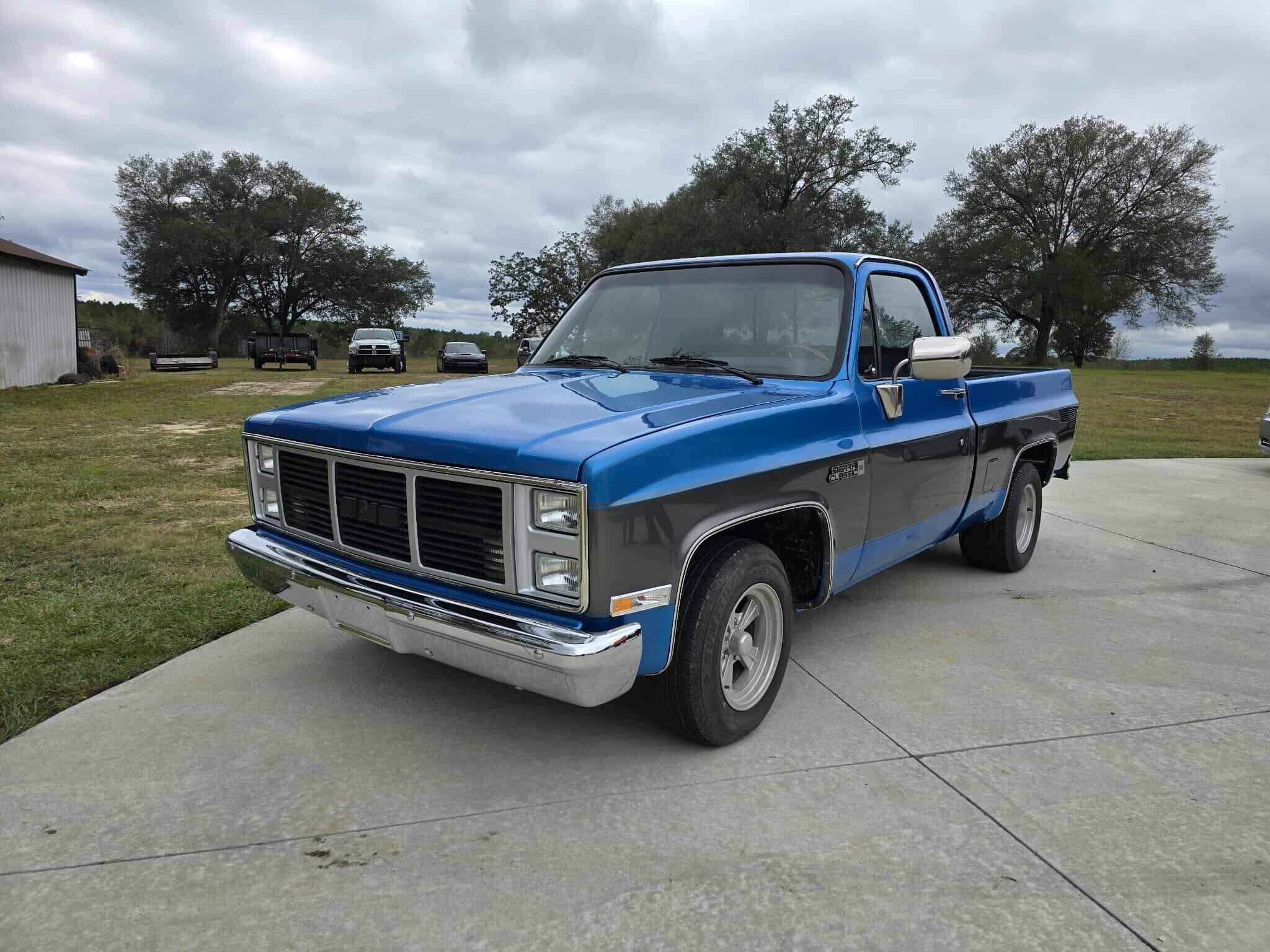 Tamco Paint Tamco Throwback Lemans Blue in 1985 GMC C10