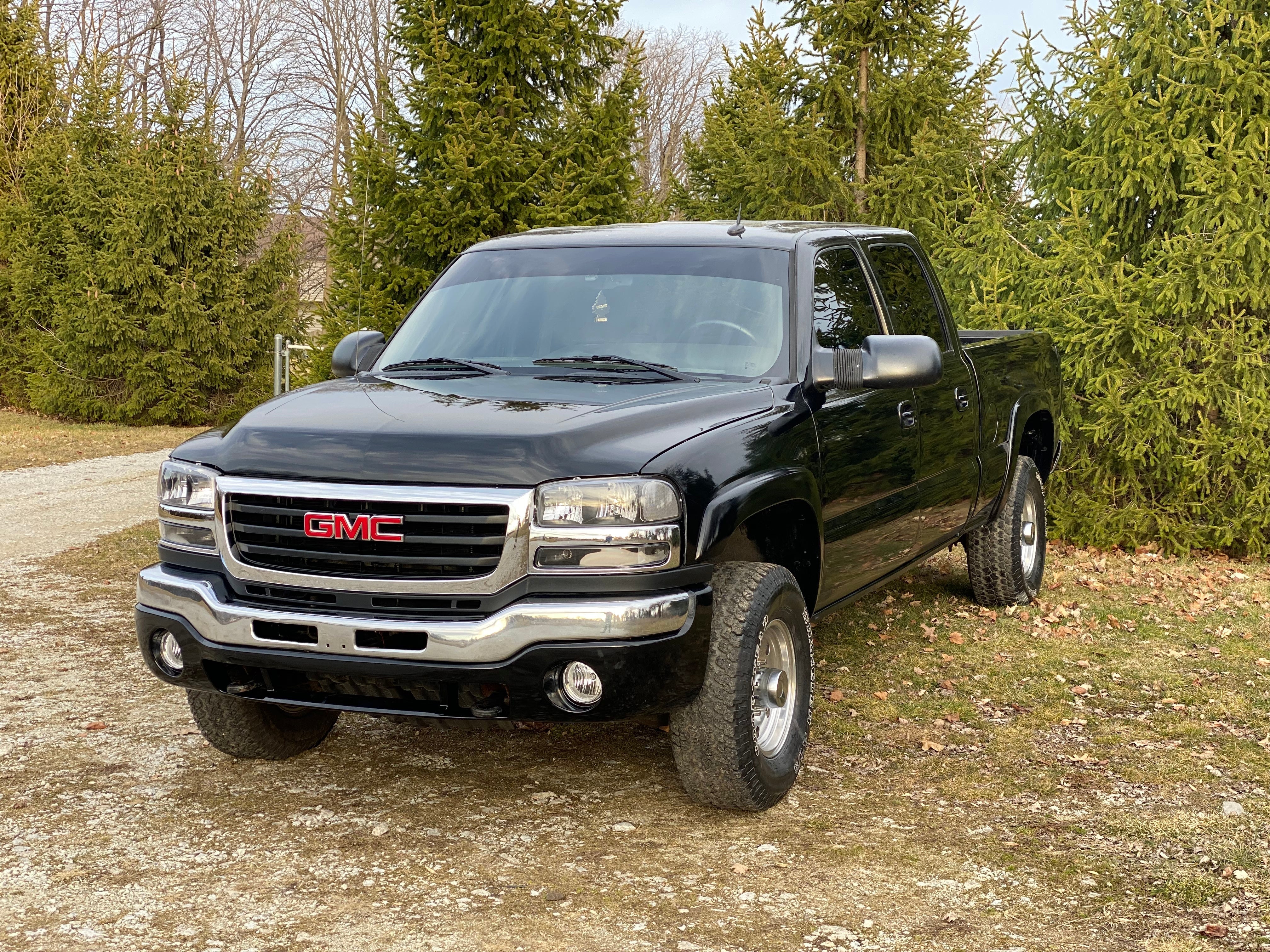 Tamco Paint HB9900 Jet Black in GMC Sierra