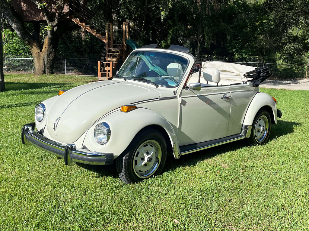 VOLKSWAGEN PASTEL WHITE | TODD FANTE | 1970 VOLKSWAGEN