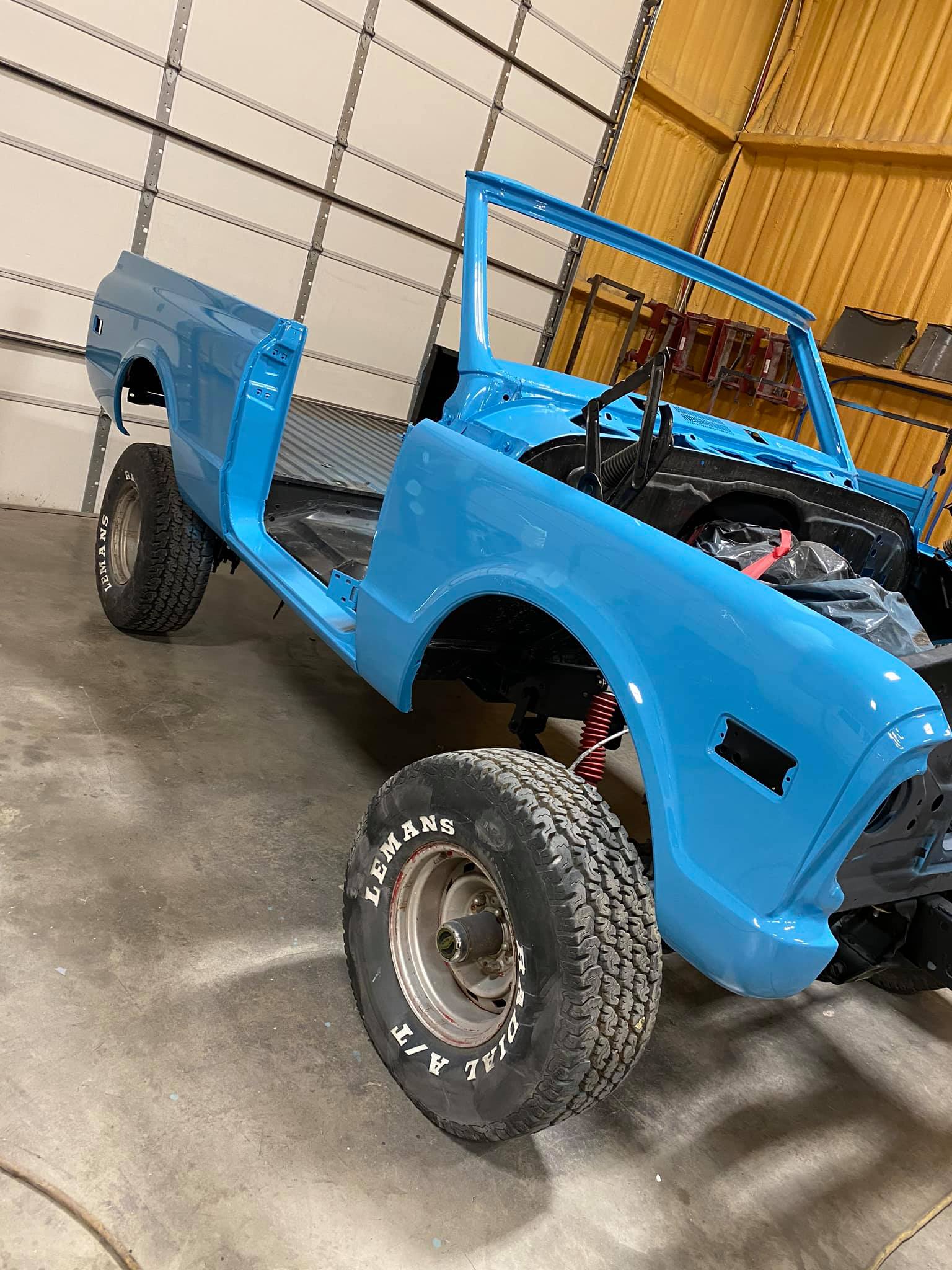 Light Blue OEM Basecoat Chevrolet k5 Blazer