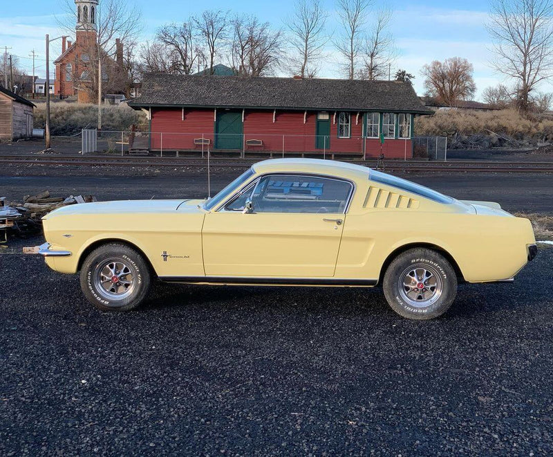 SPRINGTIME YELLOW 1966 FORD MUSTANG