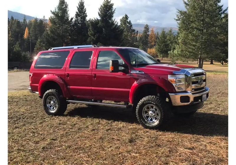 rock it red ford excursion