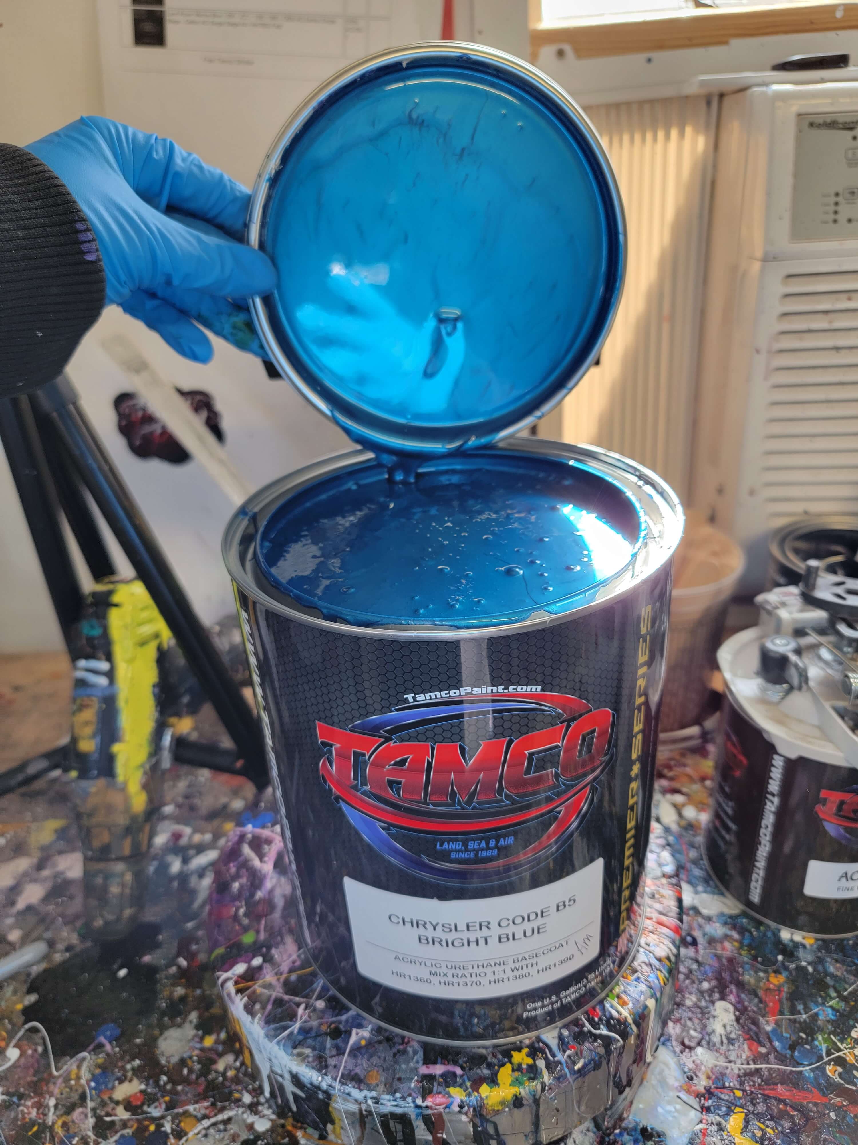 Bright Blue Metallic Color Paint