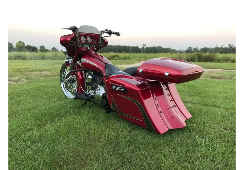 Smoke Metallic Harley Davidson Street Glide