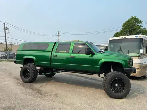 shamrock green 1997 GMC K3500