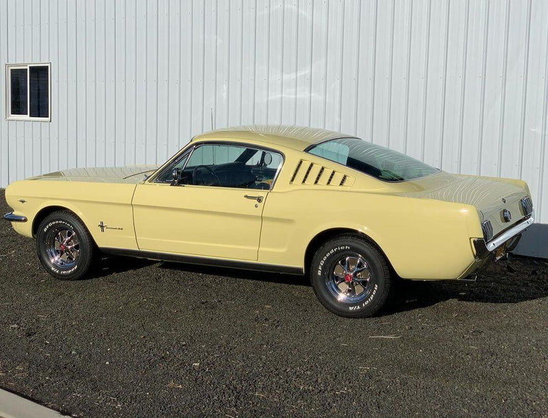 SPRINGTIME YELLOW 1966 FORD MUSTANG