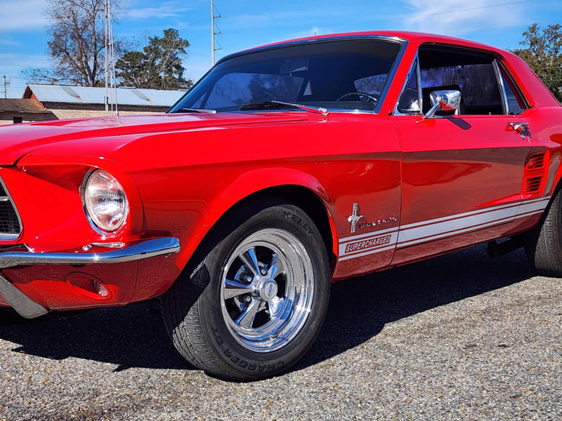 HB9902 Bright Red Basecoat Cande Customs vehicle