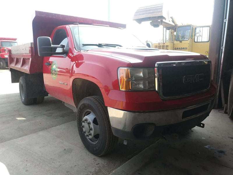 Victory Red Basecoat GMC 3500