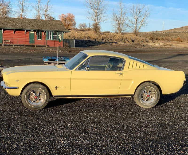 SPRINGTIME YELLOW 1966 FORD MUSTANG