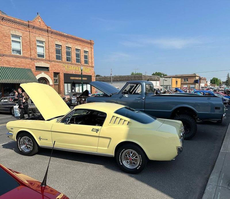 SPRINGTIME YELLOW 1966 FORD MUSTANG