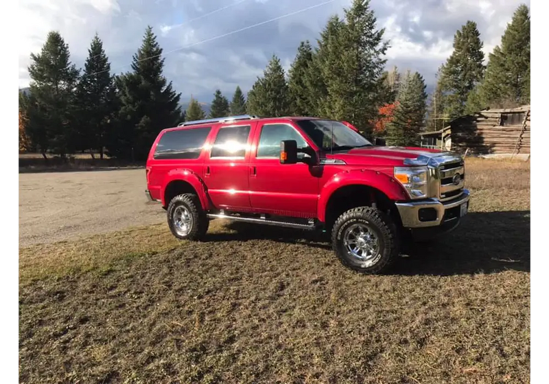 rock it red ford excursion