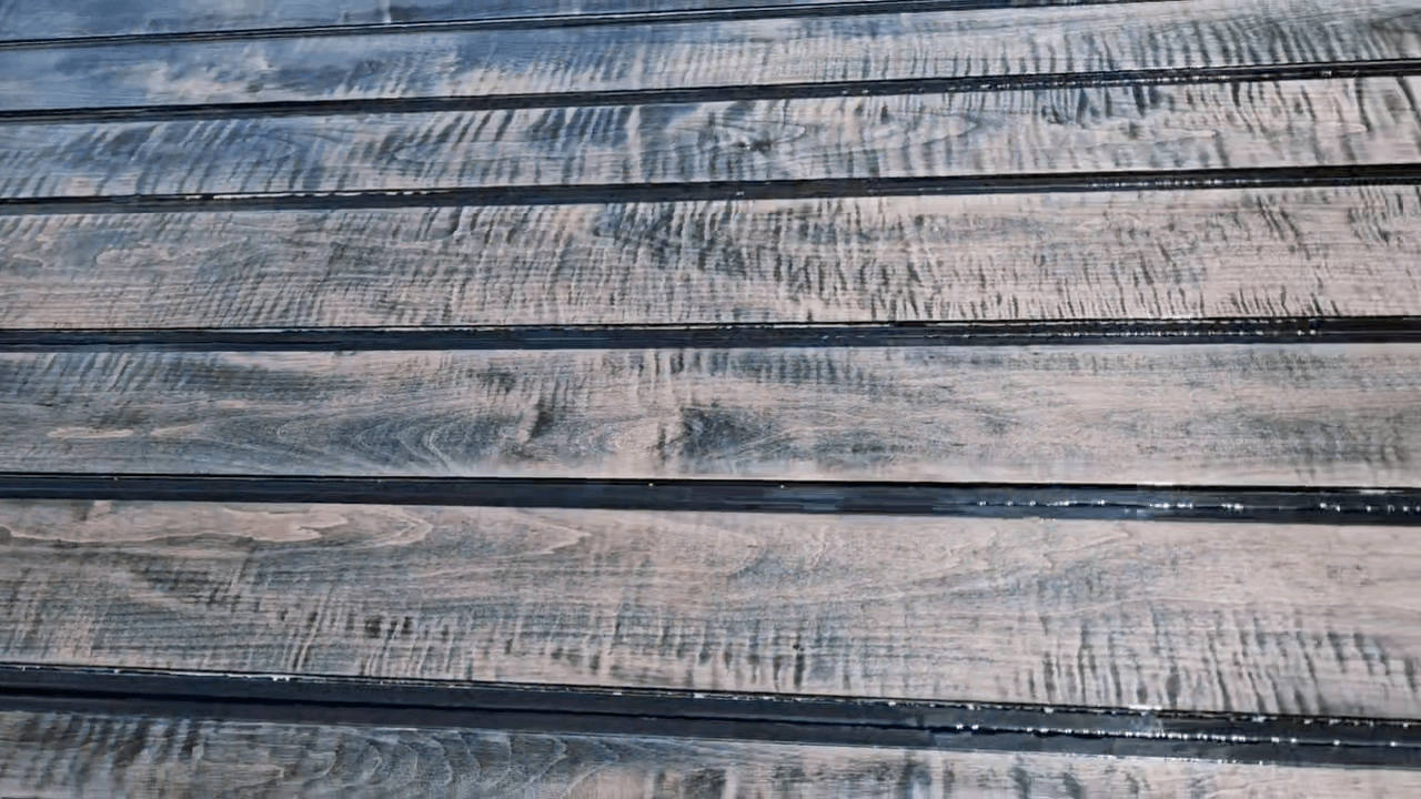 Tamco Paint Amerflint II Clearcoat Kit in Wood Bed