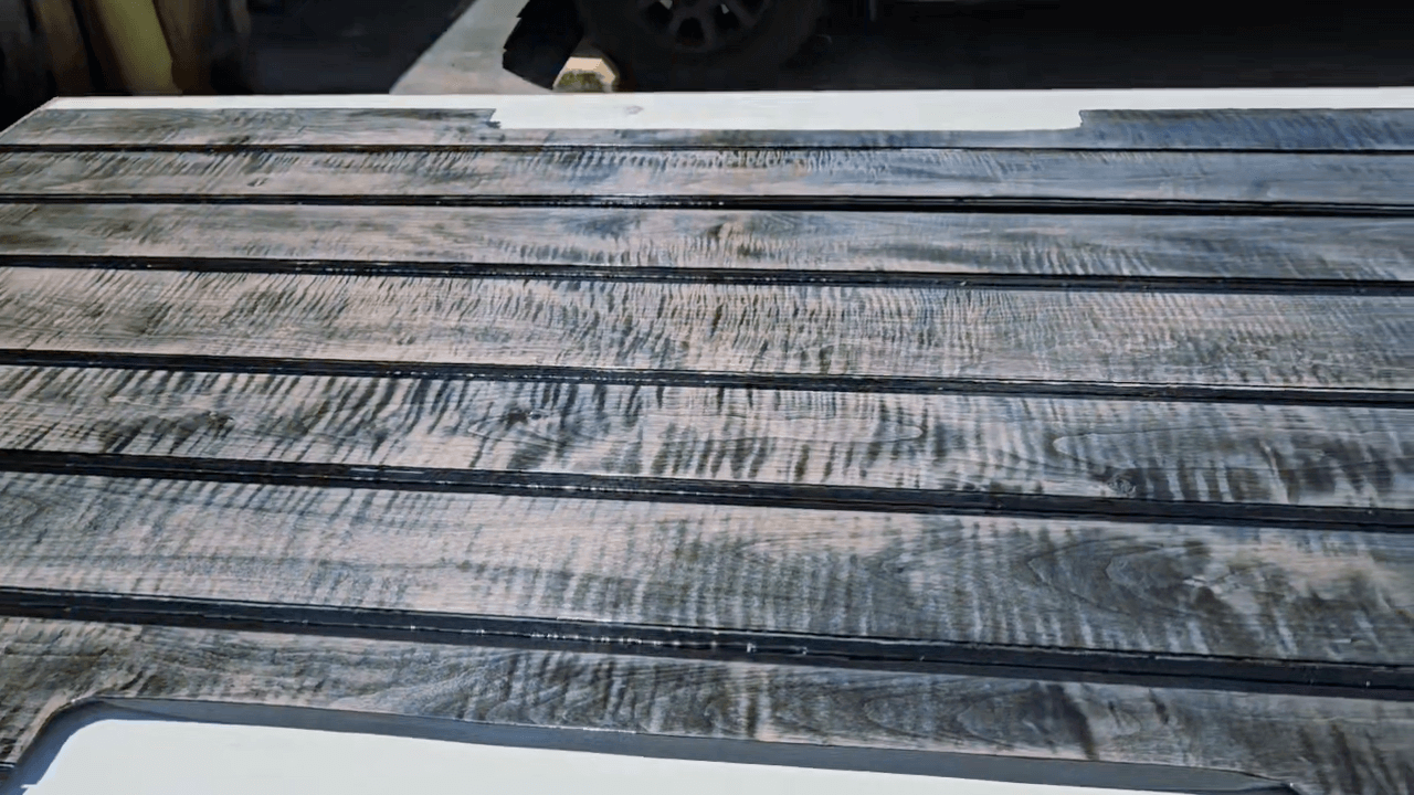 Tamco Paint Amerflint II Clearcoat Kit in Wood Bed