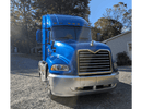 Tamco Paint Blazin Blue in 2000 Mack Vision Semi Truck