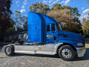 Tamco Paint Blazin Blue in 2000 Mack Vision Semi Truck