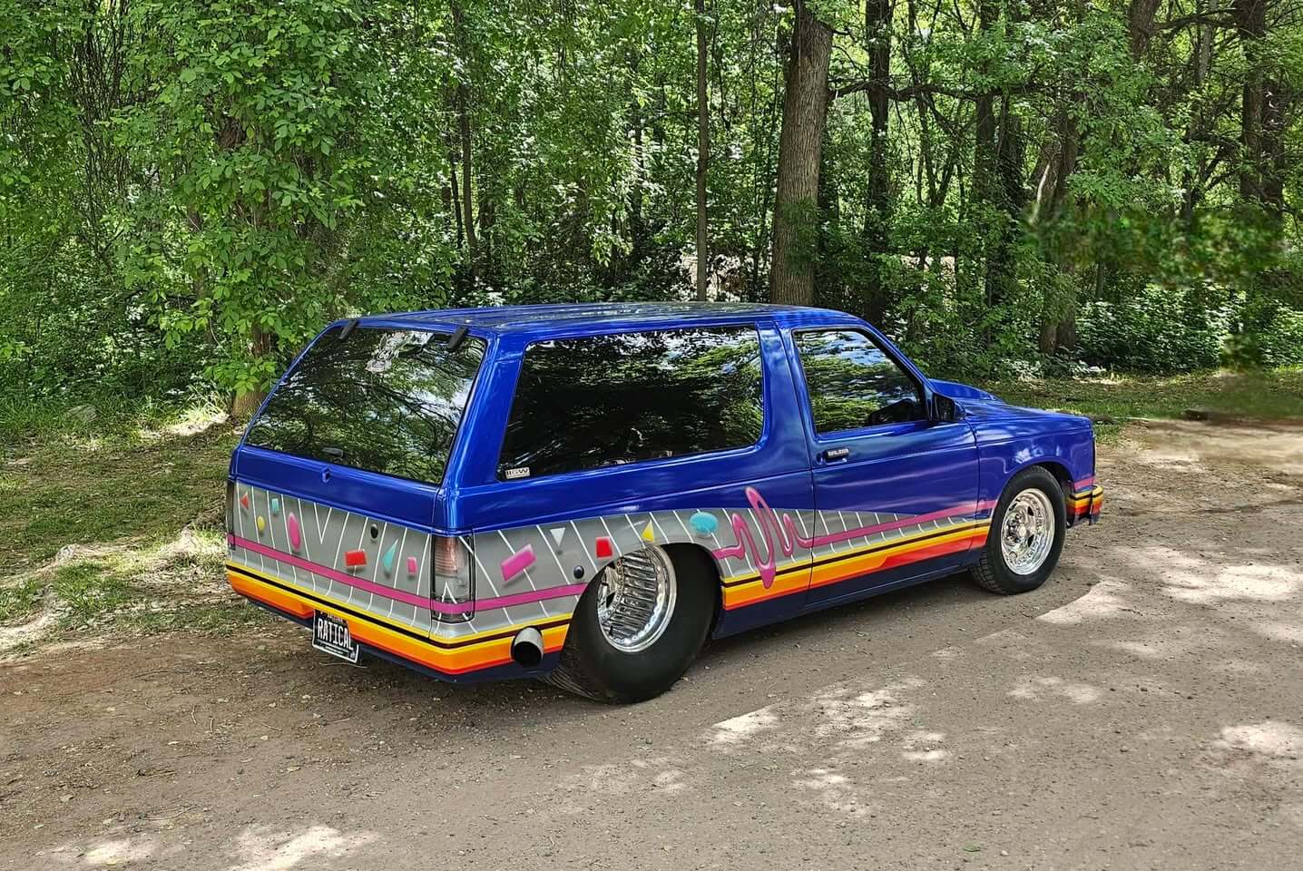 Tamco Paint Blue Nitrous in GMC S15 Jimmy