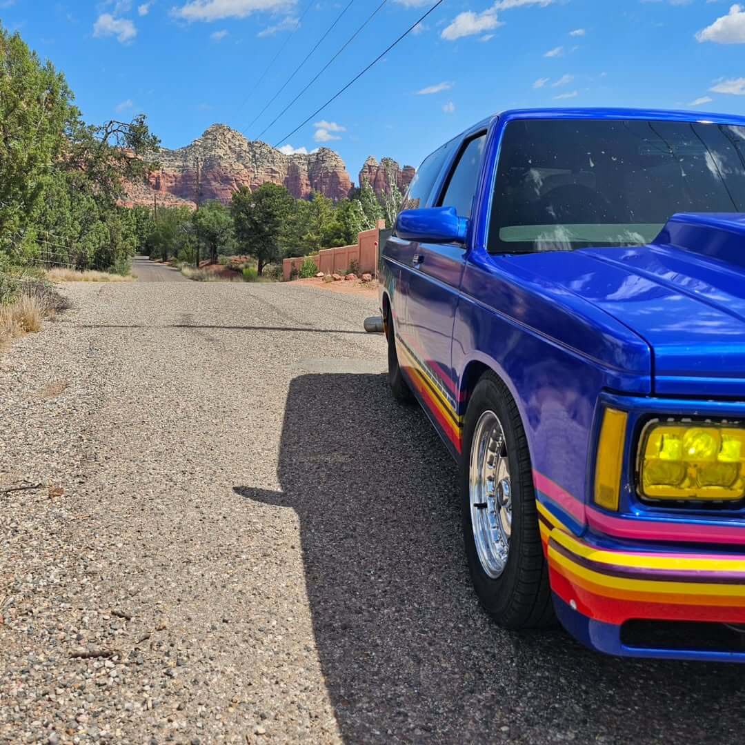 Tamco Paint Blue Nitrous in GMC S15 Jimmy