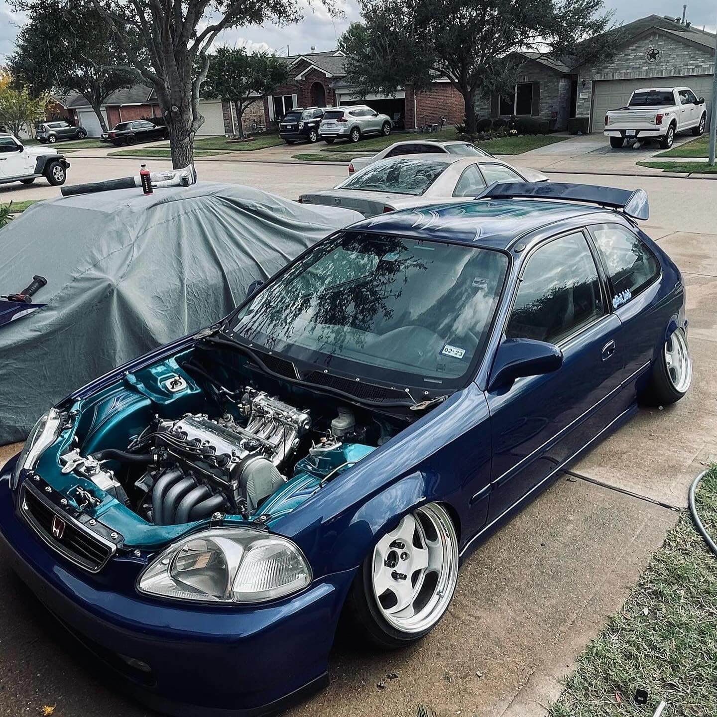 Tamco Paint Bluetiful in Honda Civic