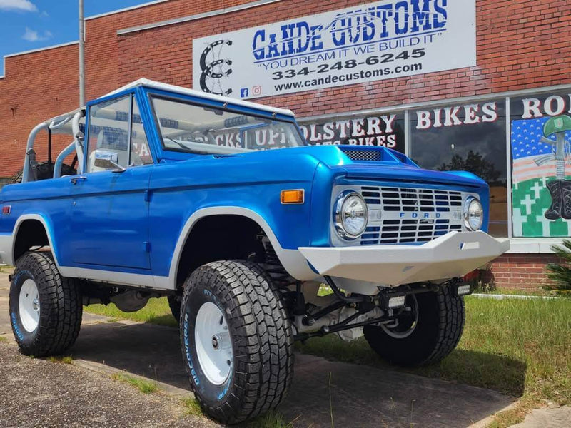 Tamco Paint Bluetooth Pearl in 1966 Ford Bronco