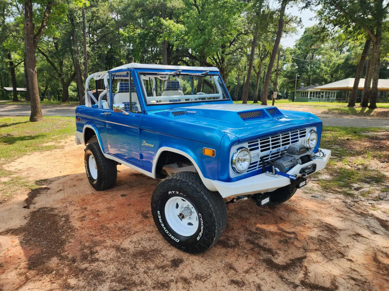Tamco Paint Bluetooth Pearl in 1966 Ford Bronco