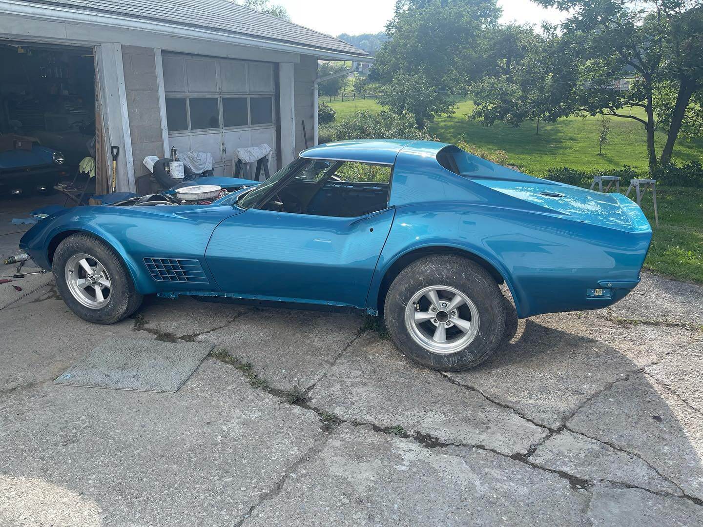 Tamco Paint Chevrolet Bryar Blue Metallic on 1970 Chevrolet Corvette C3
