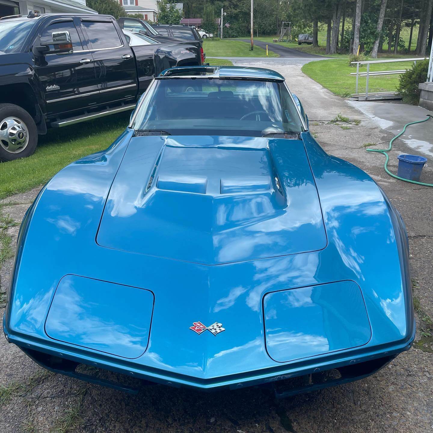 Tamco Paint Chevrolet Bryar Blue Metallic on 1970 Chevrolet Corvette C3